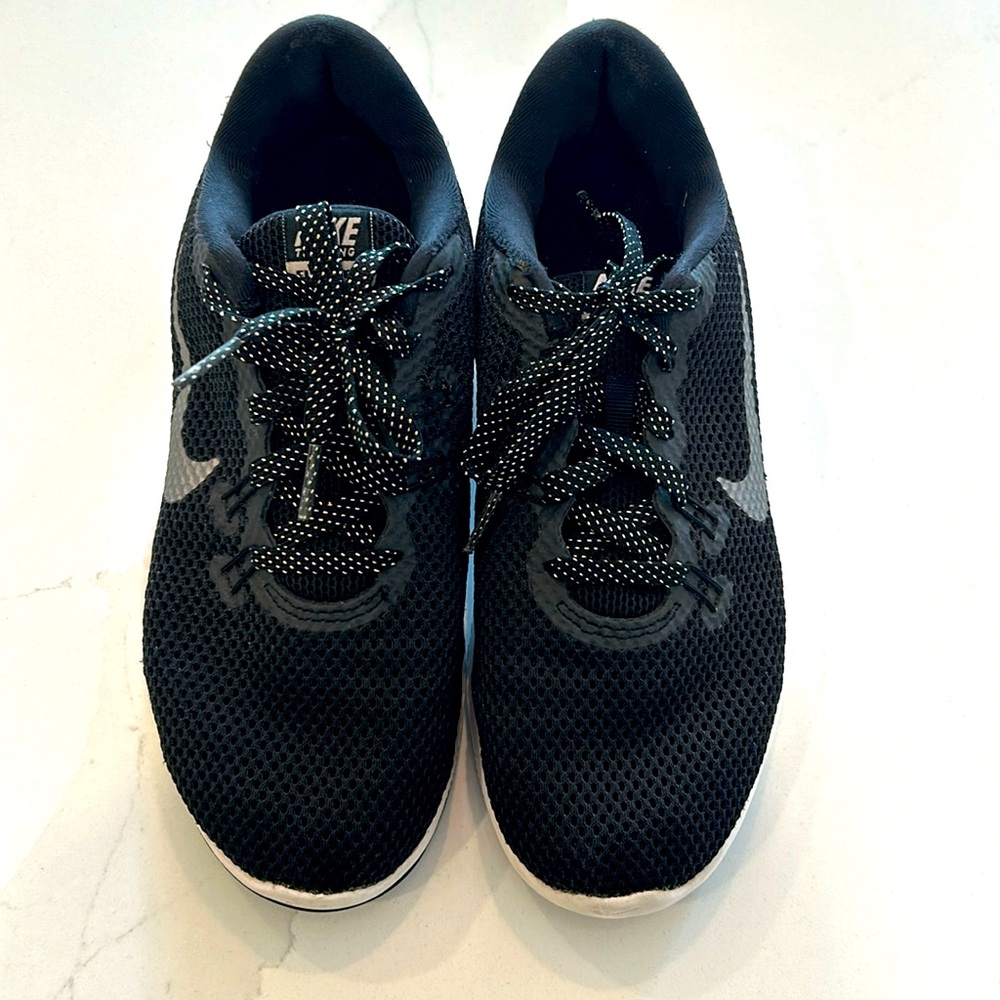 NIKE Training TR 7 women’s (size 7)